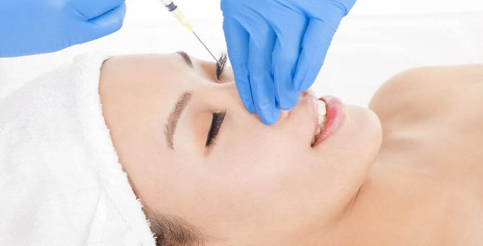 玻尿酸是一種安全性極高、與人體相容的填充物。